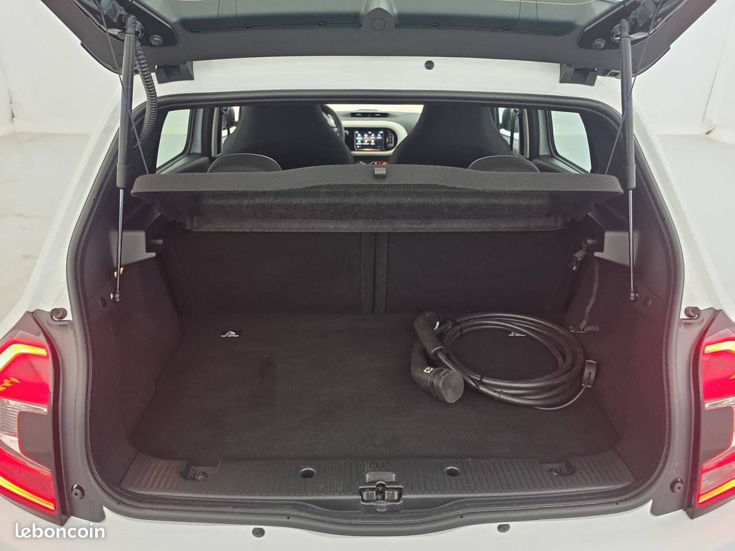 RENAULT Twingo III E-Tech Equilibre (image 18)