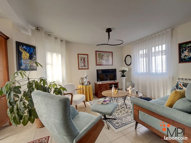 Maison 6 pièces 94 m²