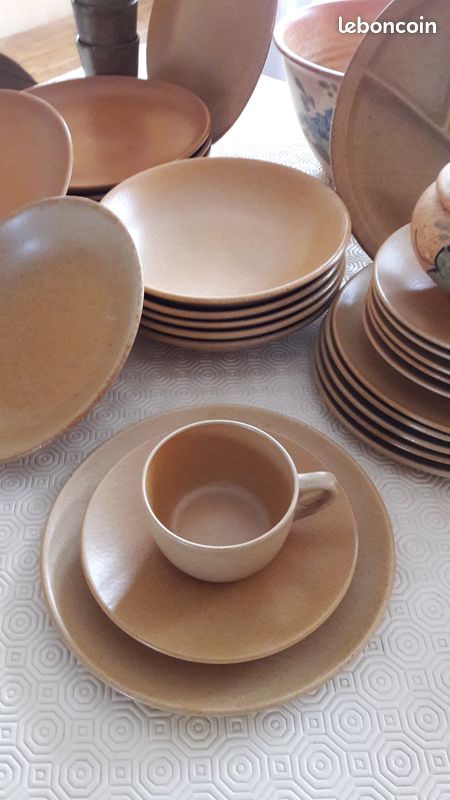 Service de table / a cafe en gres (image 1)