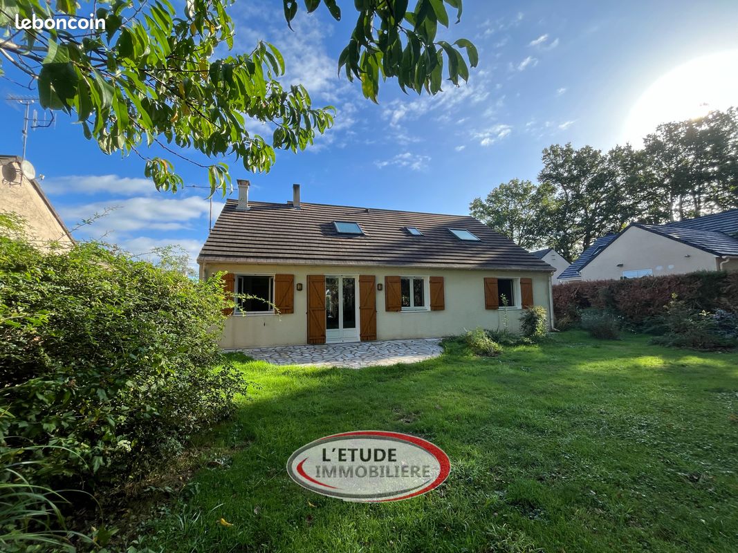Maison 7 pièces 162 m² · à Carquefou · 162 m² · 461 250 €