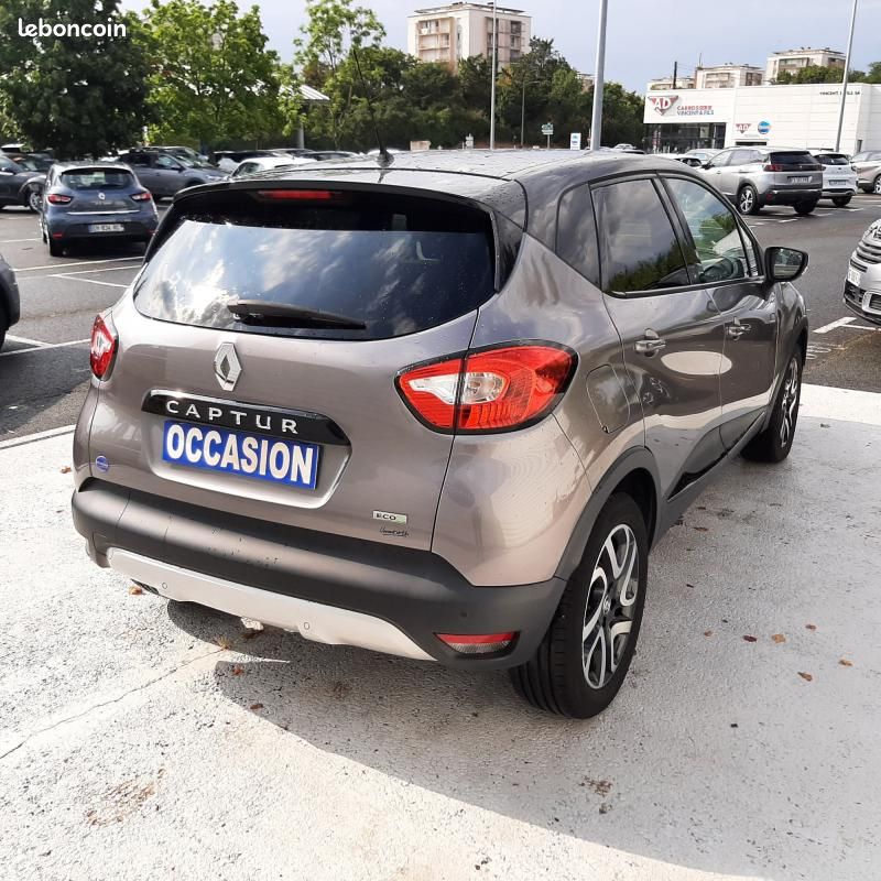 Renault Captur DCI 90CH INTENS EDC (image 11)