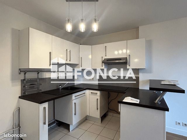 Appartement 3 pièce(s) 51 m²à louer Longjumeau