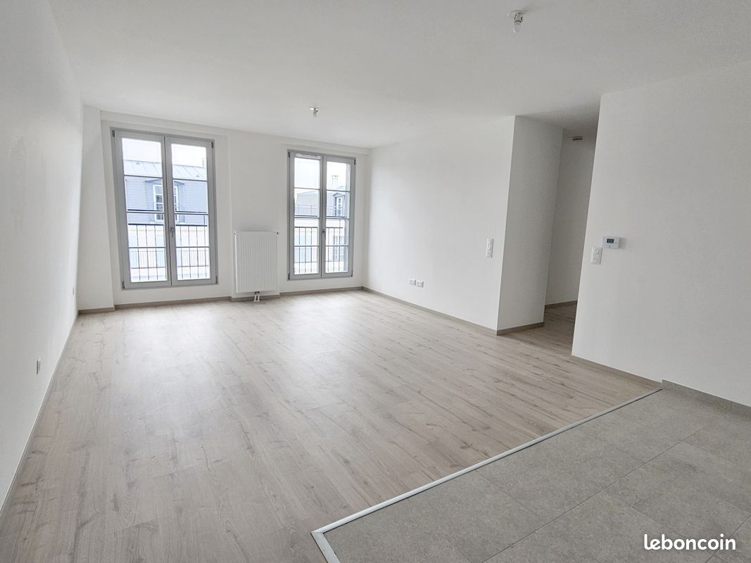 Appartement 3 pièces 68 m² · à Compiègne · 68 m² · 910 €/mois