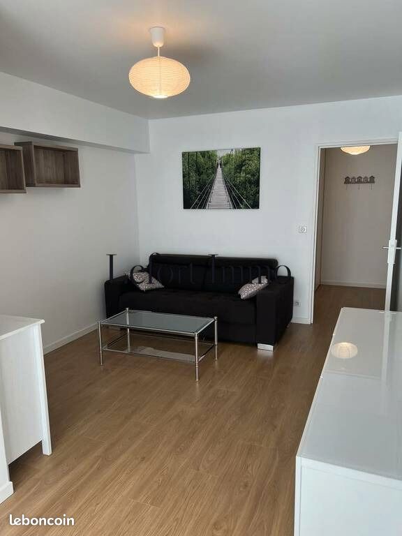 Appartement 1 pièce 24 m² · à Boulogne-Billancourt · 24 m² · 975 €