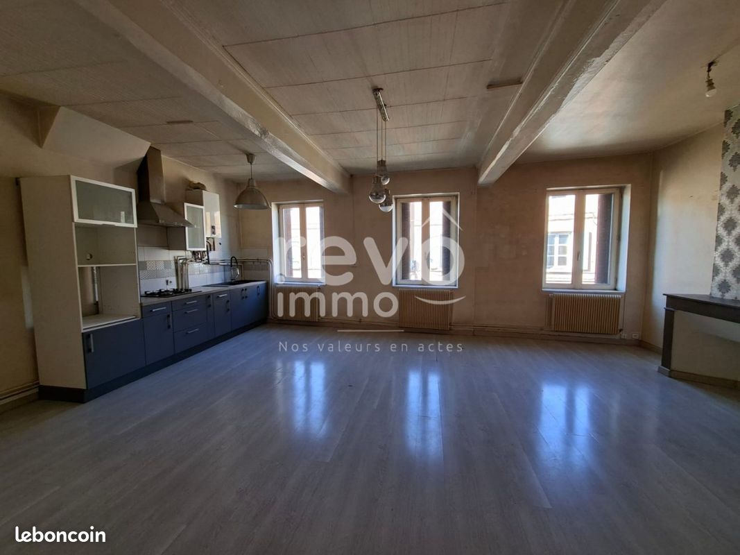 Appartement 2 pièces 52 m² · à Miribel · 52 m² · 135 000 €