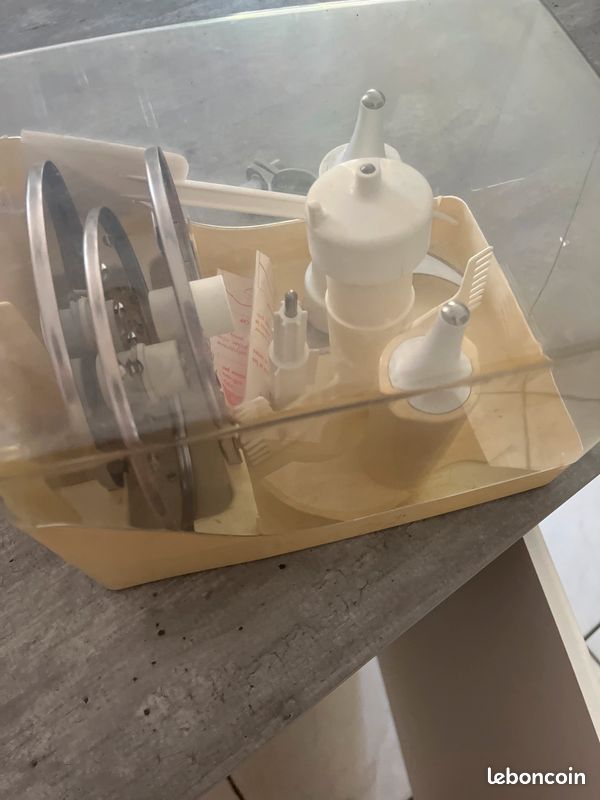 Robot (image 3)