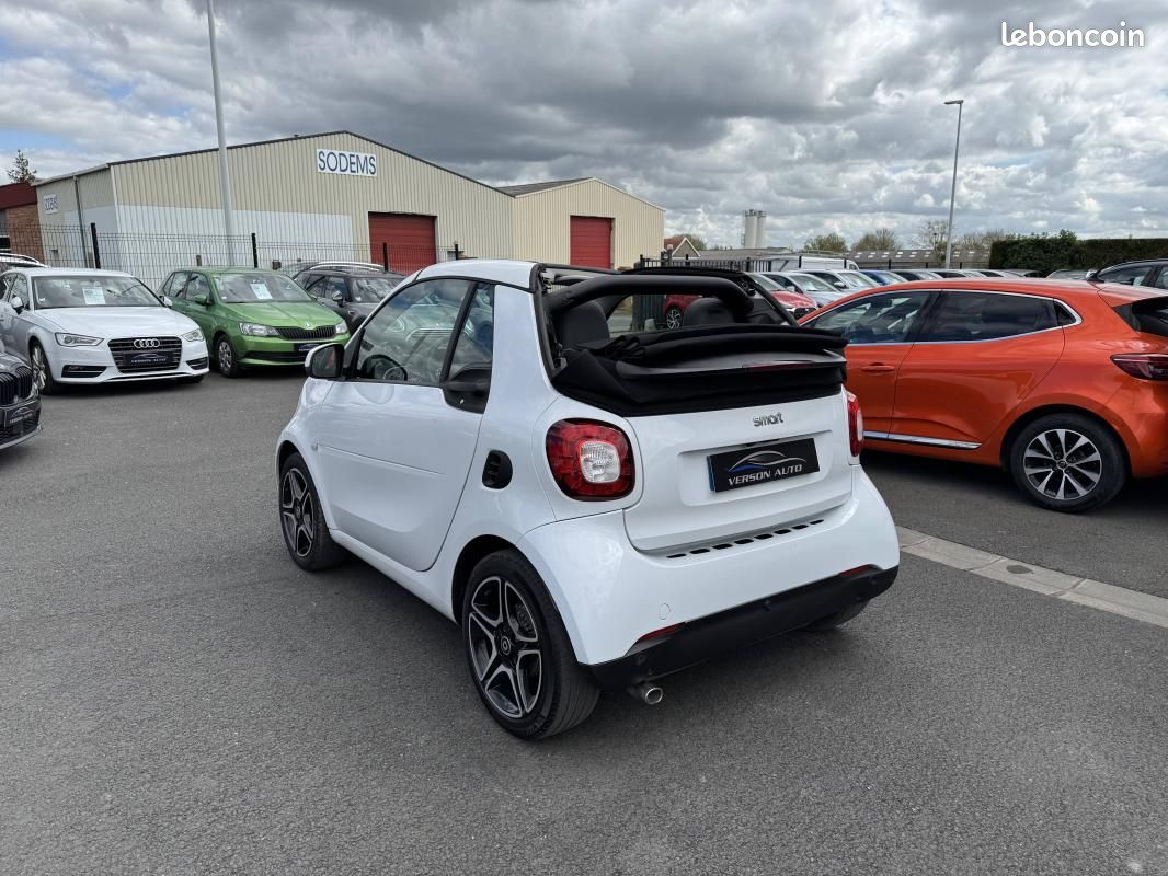 Smart ForTwo Cabriolet 90 PRIME GPS LED CUIR CLIM BVA (image 22)