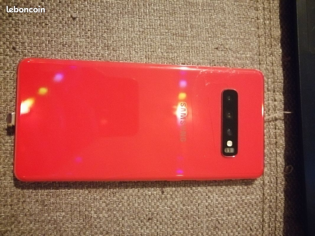 Téléphone s10+ (image 2)