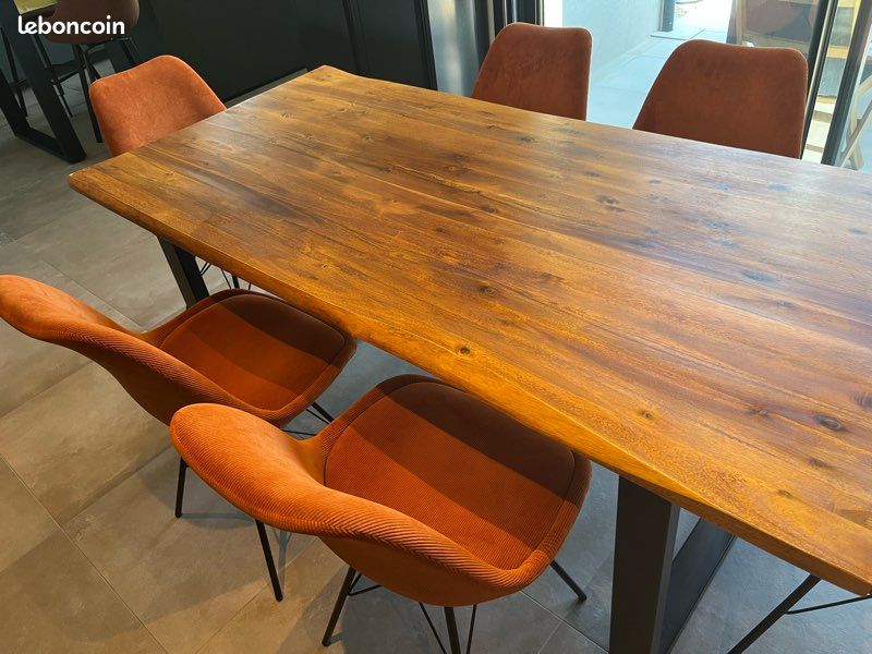 Table et chaises (image 2)