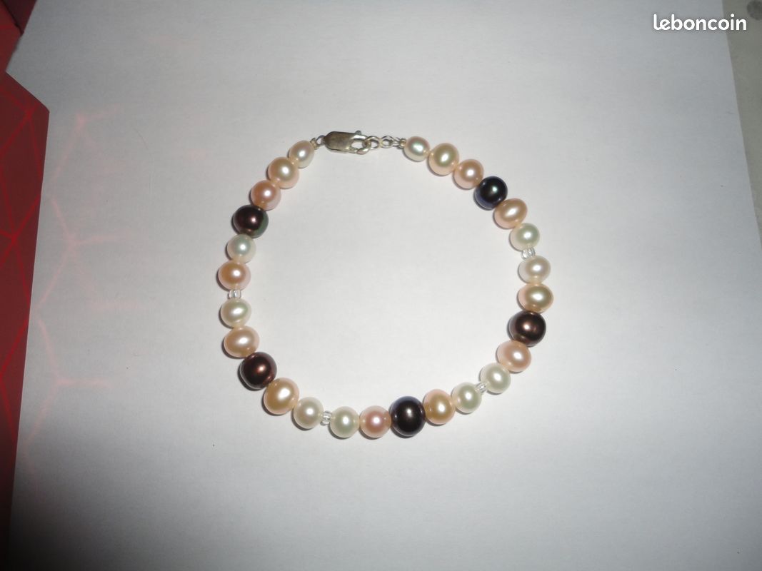 Bracelet perles de culture avec un boitier cadeau (image 2)