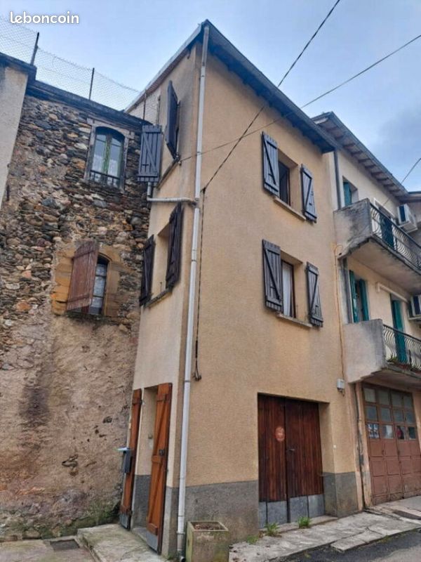Maison 3 pièces 65 m² · à Massat · 65 m² · 52 000 €