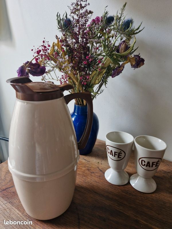 Pichet vintage XL Tupperware (2L), marron et beige, joint hermétique, années 70 Tupperware 800-13 - France