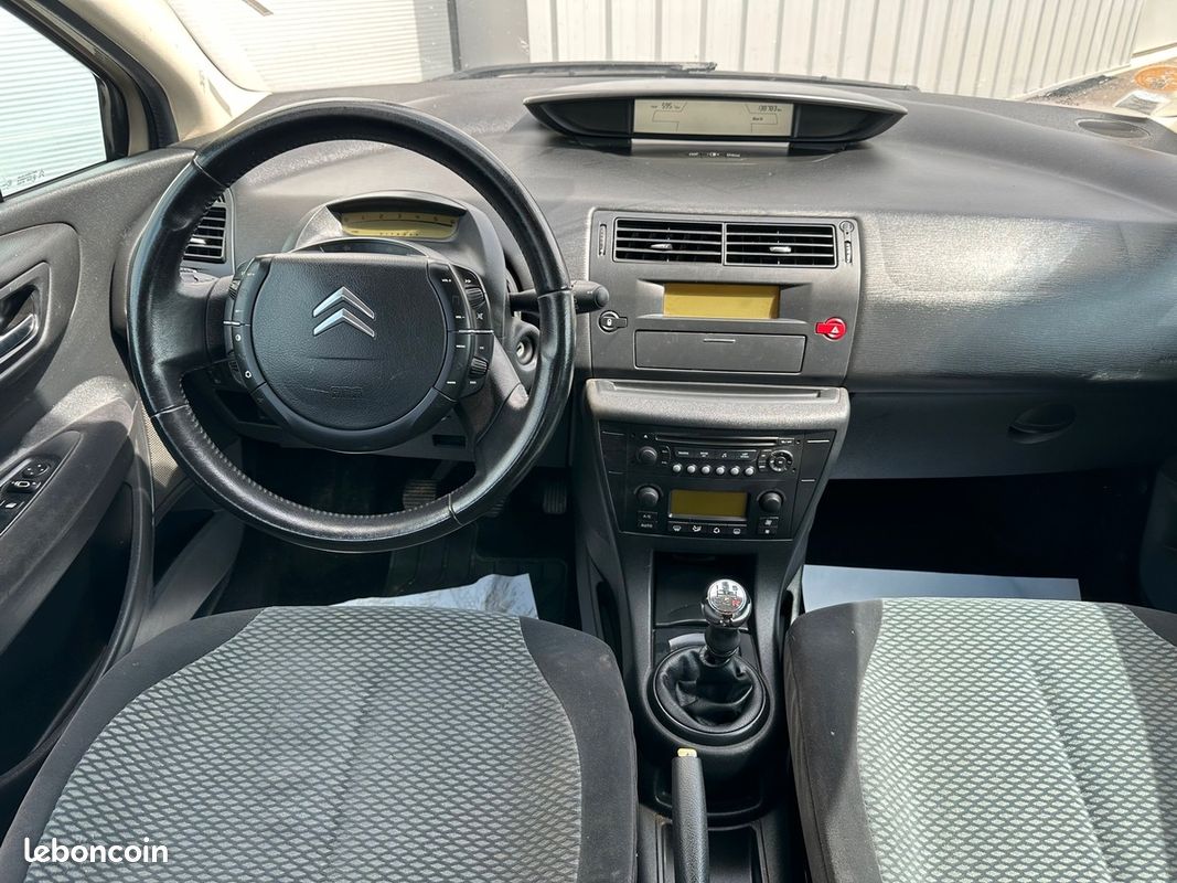 Citroën C4 1.6 HDi 110Ch Ambiance / Kit distribution Neuf (image 7)