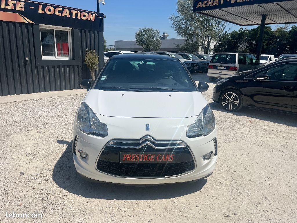 Citroën DS3 e-HDi 90 Airdream So Chic (image 2)