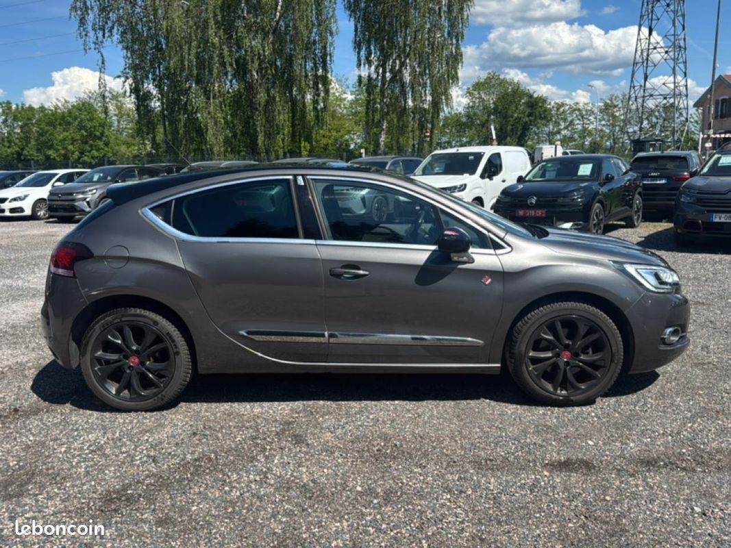 DS DS 4 Bluehdi 180 performance line eat6 (image 4)