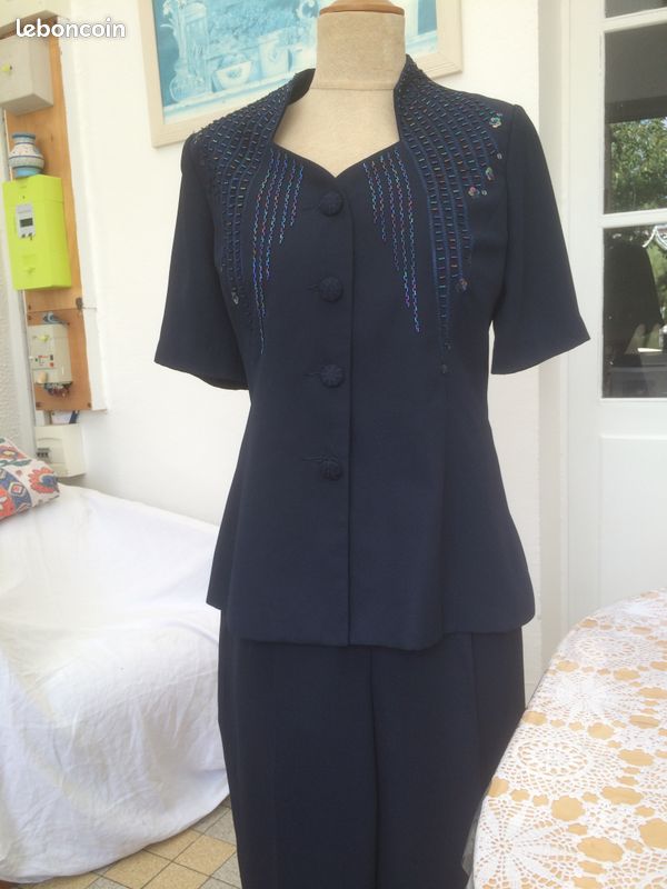 Tailleur veste pantalon (image 1)