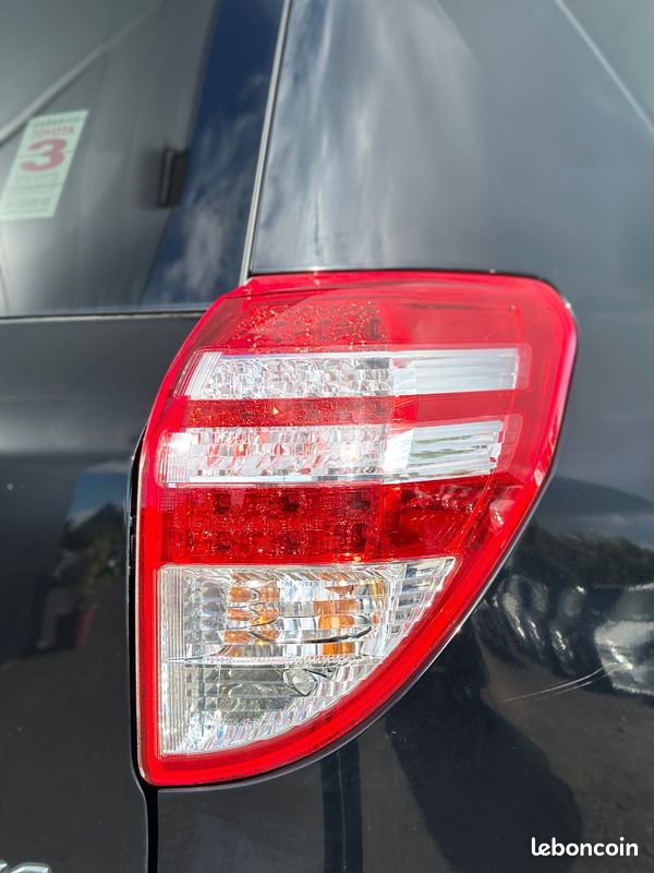 Toyota RAV4 2.2 D4D 150 Cv LIMITED EDITION ✅ SUIVI ENTRETIEN ✅ (image 32)