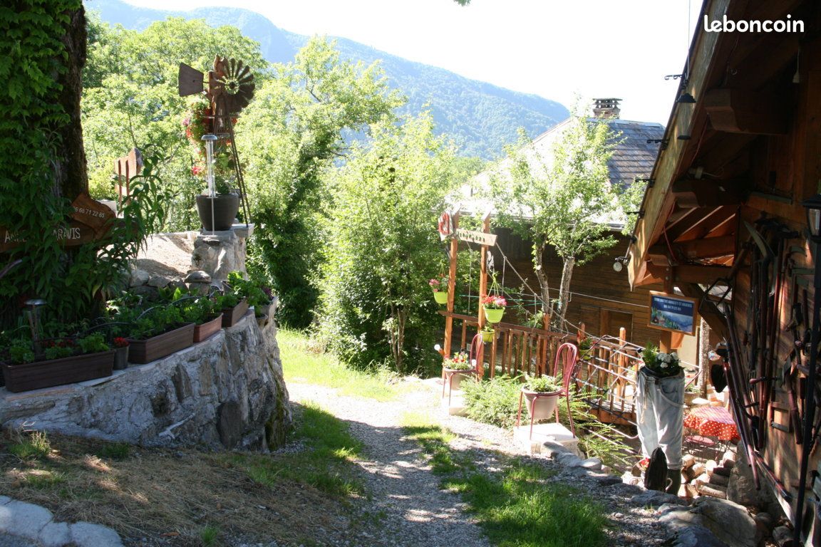 LOCATION SAISONNIERE 68m² Haute Savoie entre Aravis & Annecy (image 9)