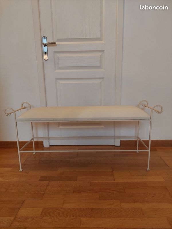 Bout de lit fer forgé assise tissu (image 1)