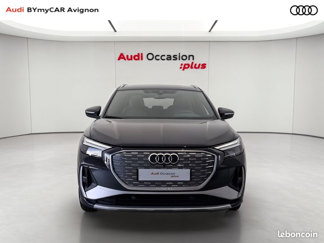 AUDI Q4 e-tron 40 204 ch 82 kWh S line (image 8)