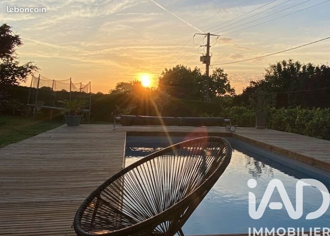 Maison 6 pièces 176 m²