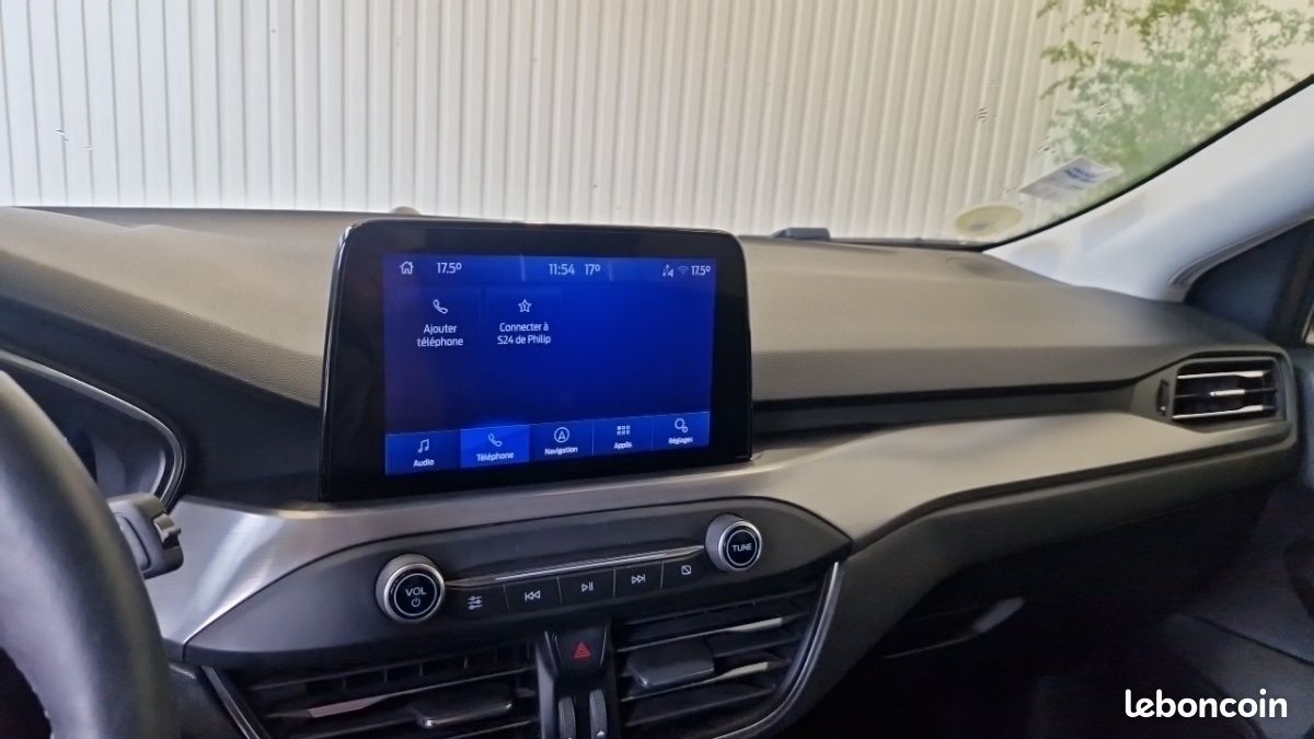 Ford Focus SW 1.5 ECOBLUE 120 SS TITANIUM X (image 23)