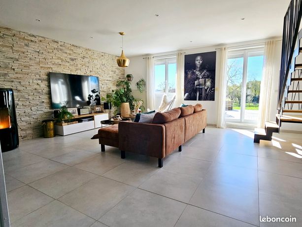 Maison 134 m2 - 7 pièces - Cerville