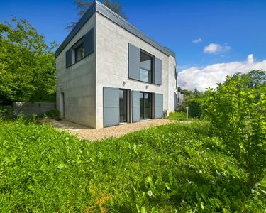 Maison 319 000 € - 74 m²