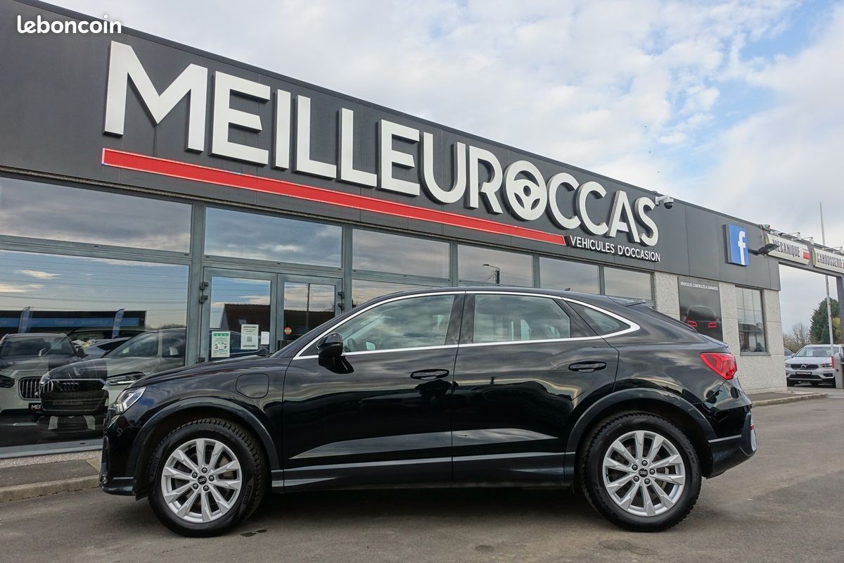 Q3 Sportback 45 Tfsi e S-Tronic 245ch Hybride Rechargeable Virtual cockpit/Cuir chauffants/Gps Europe/Caméra/Carplay/Hayon électrique/1*Main/Garantie 12 mois (image 2)