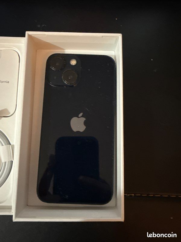 IPhone 13 mini et accessoires (image 3)