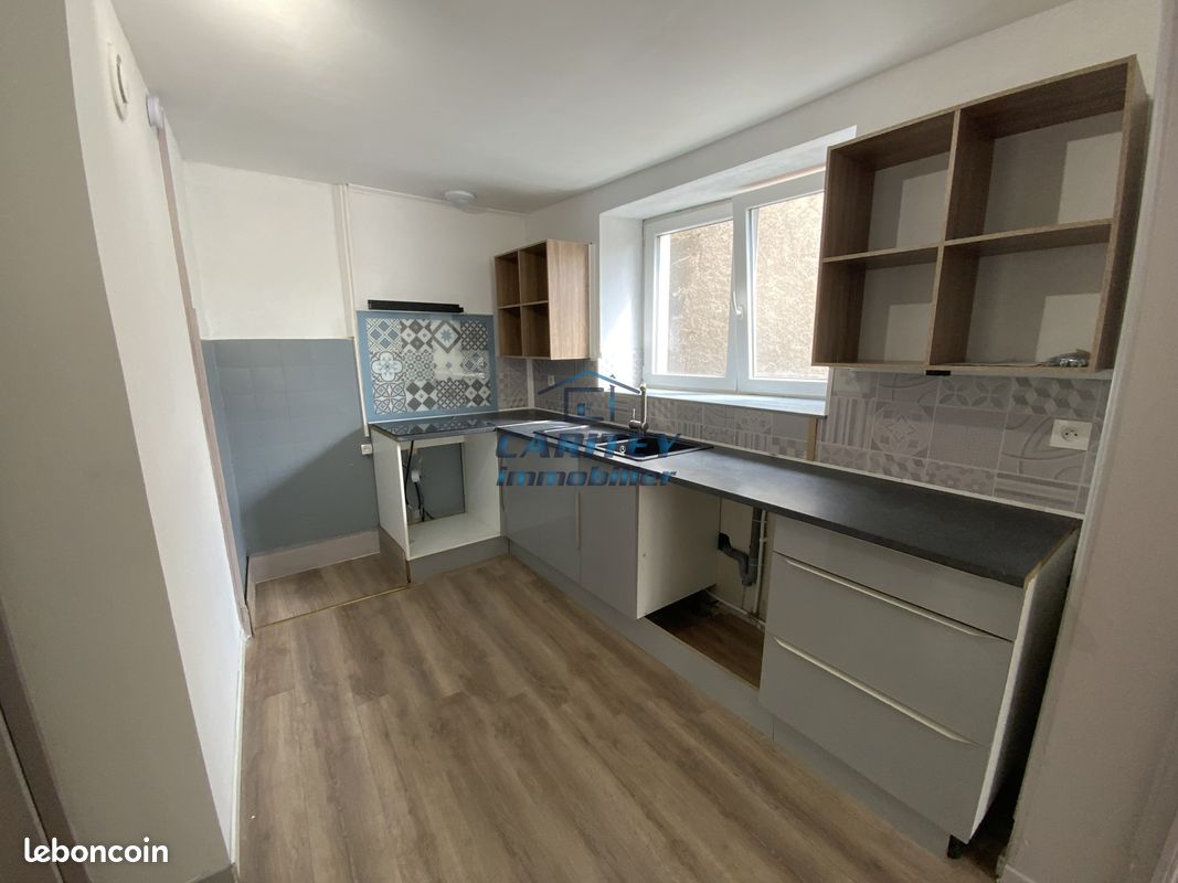 Appartement 2 pièces 38 m² · à Lure · 38 m² · 380 €/mois