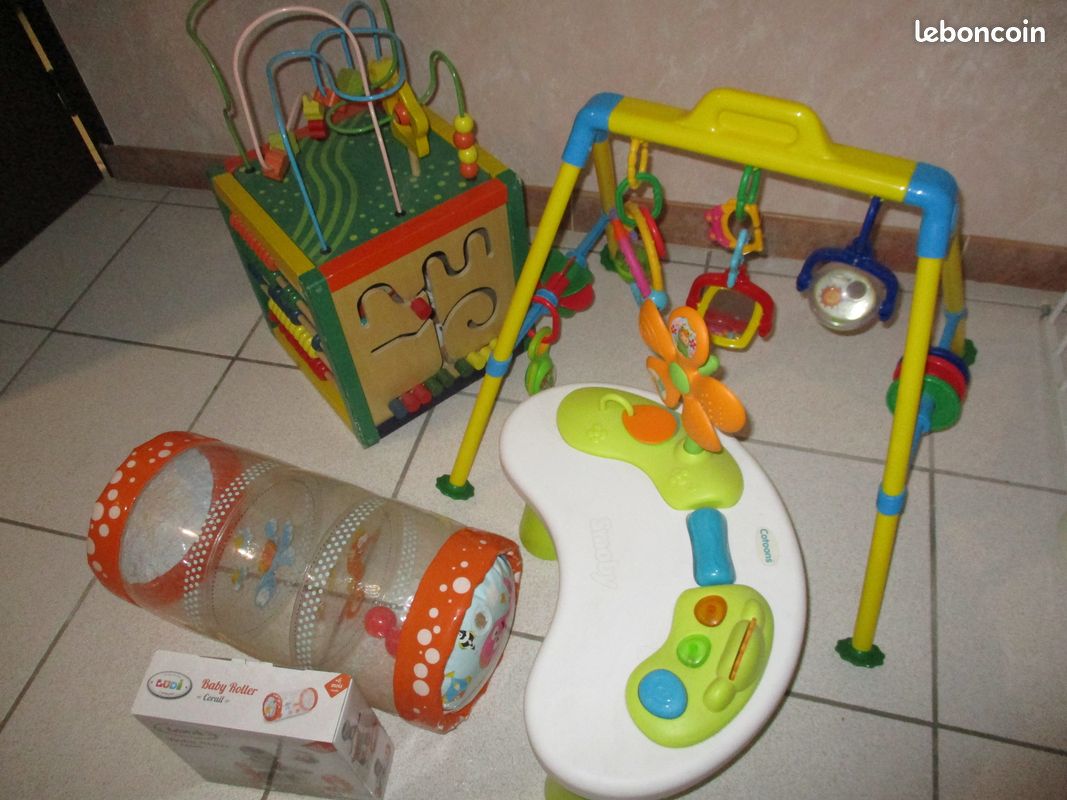 Lot jeux 1er Age (image 1)