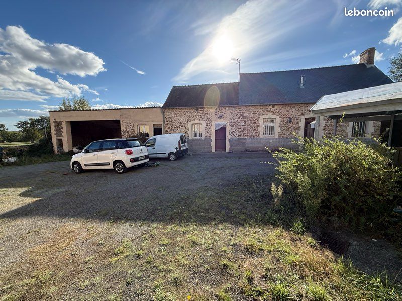 Maison 8 pièces 300 m² · à Saint-Denis-d'Orques · 300 m² · 120 000 €
