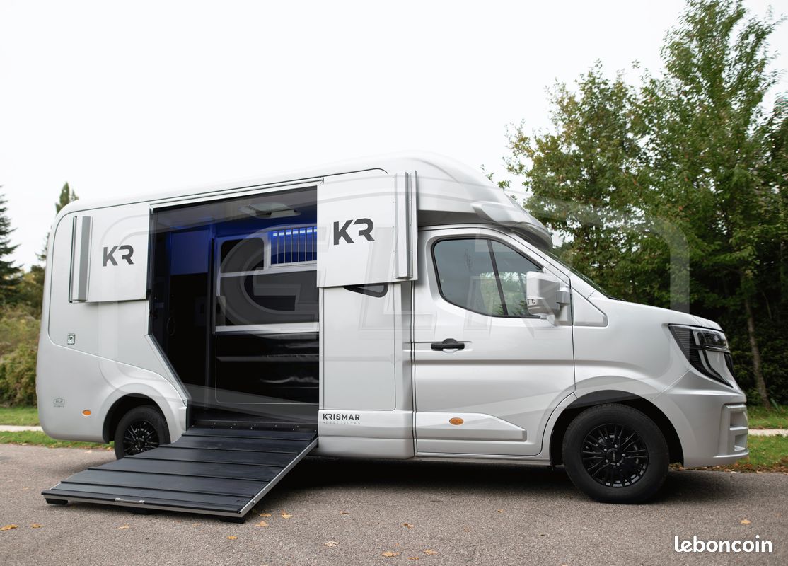 Camion à chevaux VL Krismar - Renault Master - 5 places stalle - neuf (image 3)