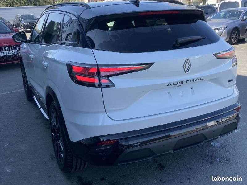 Renault Austral 1.2 E-Tech full hybrid 200ch esprit Alpine - 25 (image 4)