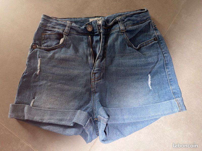Short taille 32 (image 1)