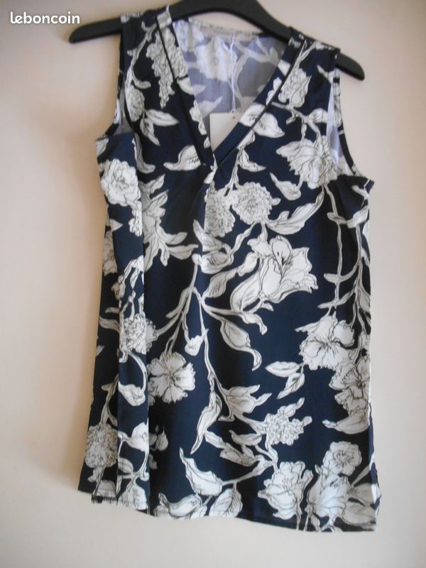 Chemisier Caroll Taille 36 – Manches Longues – Viscose Avec Fils Dorés – Comme Neuf