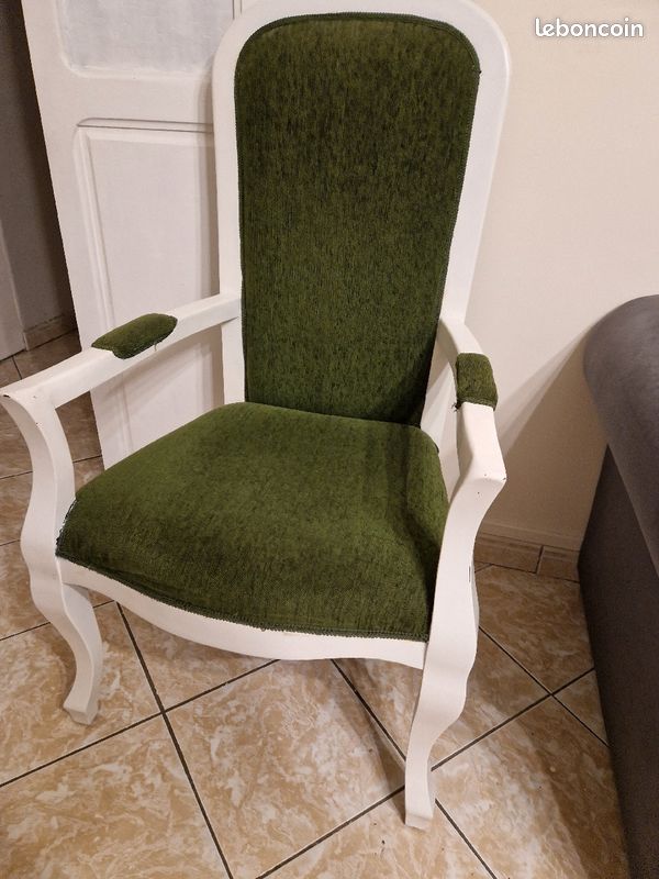 Fauteuil trône (image 1)