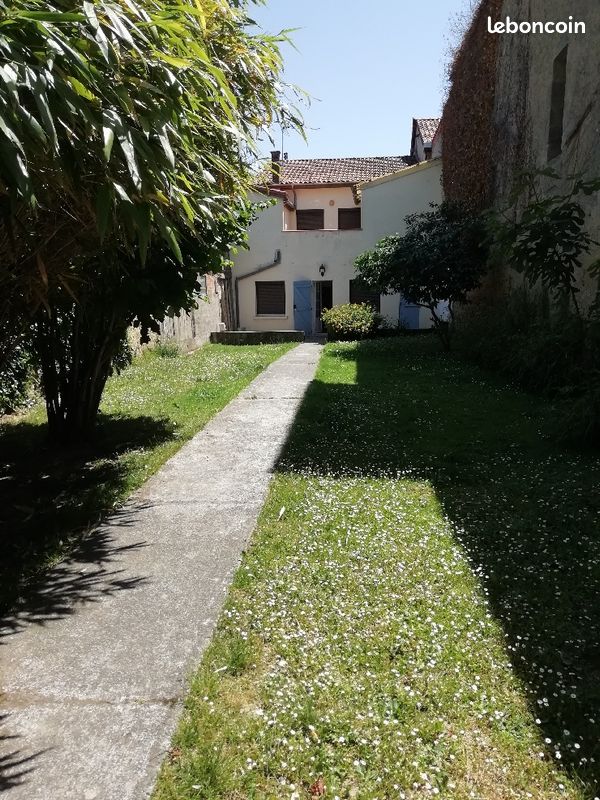 Maison 7 pièces 180 m² · à Masseube · 180 m² · 135 000 €