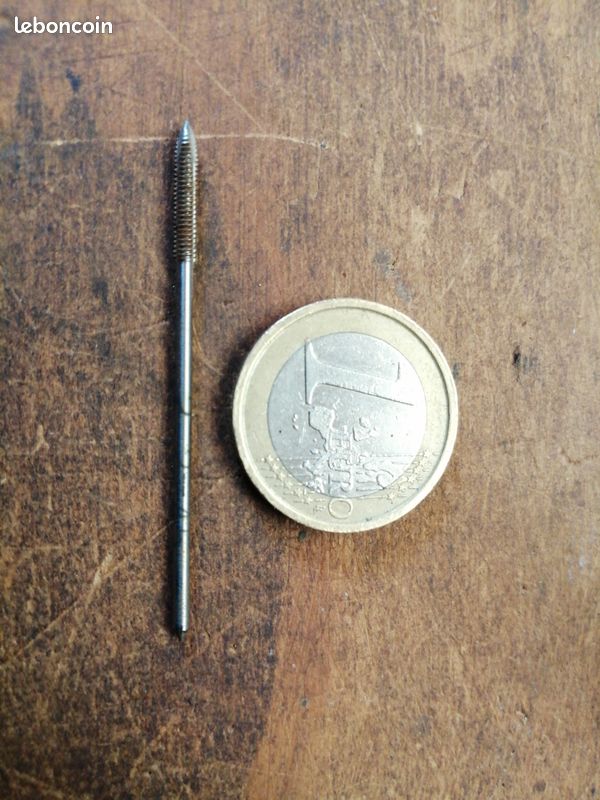 Taraud M2,2x45 hss diamètre 2,2mm au pas de 0,45mm, modélisme (image 1)