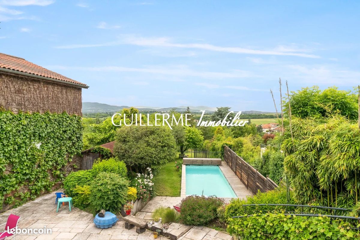 Maison 6 pièces 205 m² · à Dardilly · 205 m² · 790 000 €