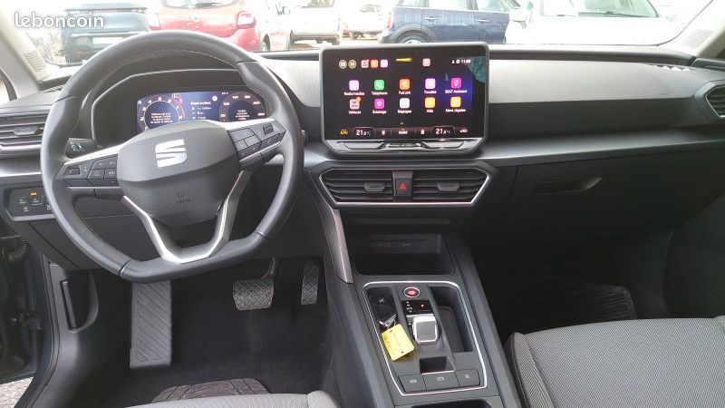 Seat LEON 1.5 ETSI HYBRID 115CH STYLE DSG7 (image 6)