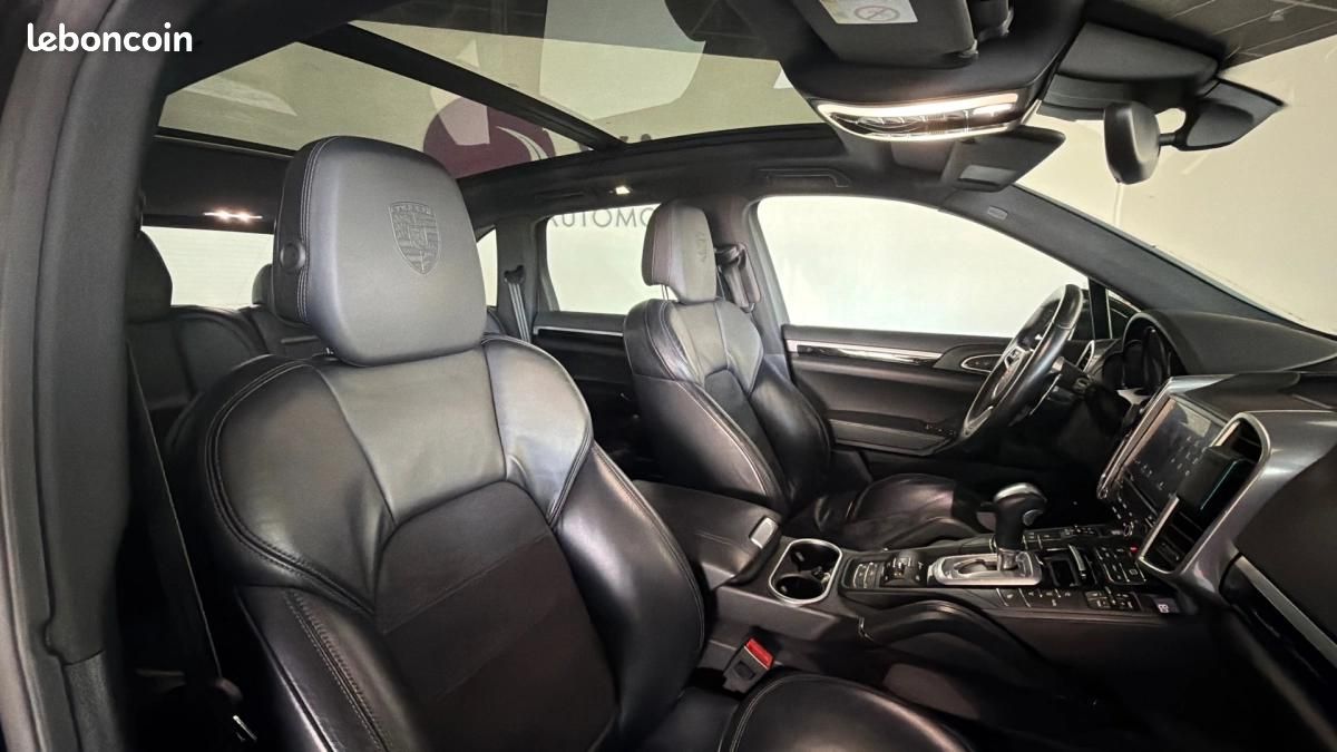 Porsche Cayenne 3.0 V6 416 ch S E-Hybrid Tiptronic A (image 14)