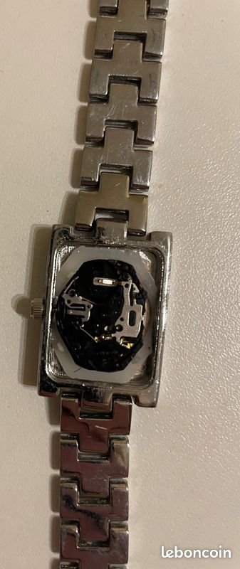 Montre Femme Argentée Acier - Marque Performer - Quartz - (image 4)