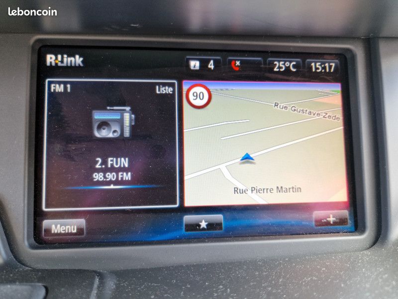 Renault SCENIC III 1.5 DCI 110CH ENERGY BOSE ECO² EURO6 2015 (image 17)