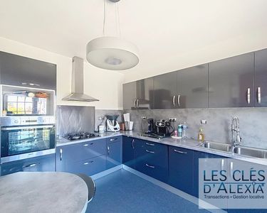 Maison 670 000 € - 229 m²