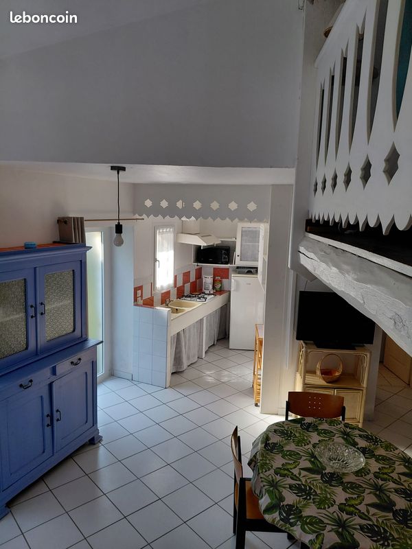 Appartement 1 pièce 40 m² · à Juillac-le-Coq · 40 m² · 450 €/mois