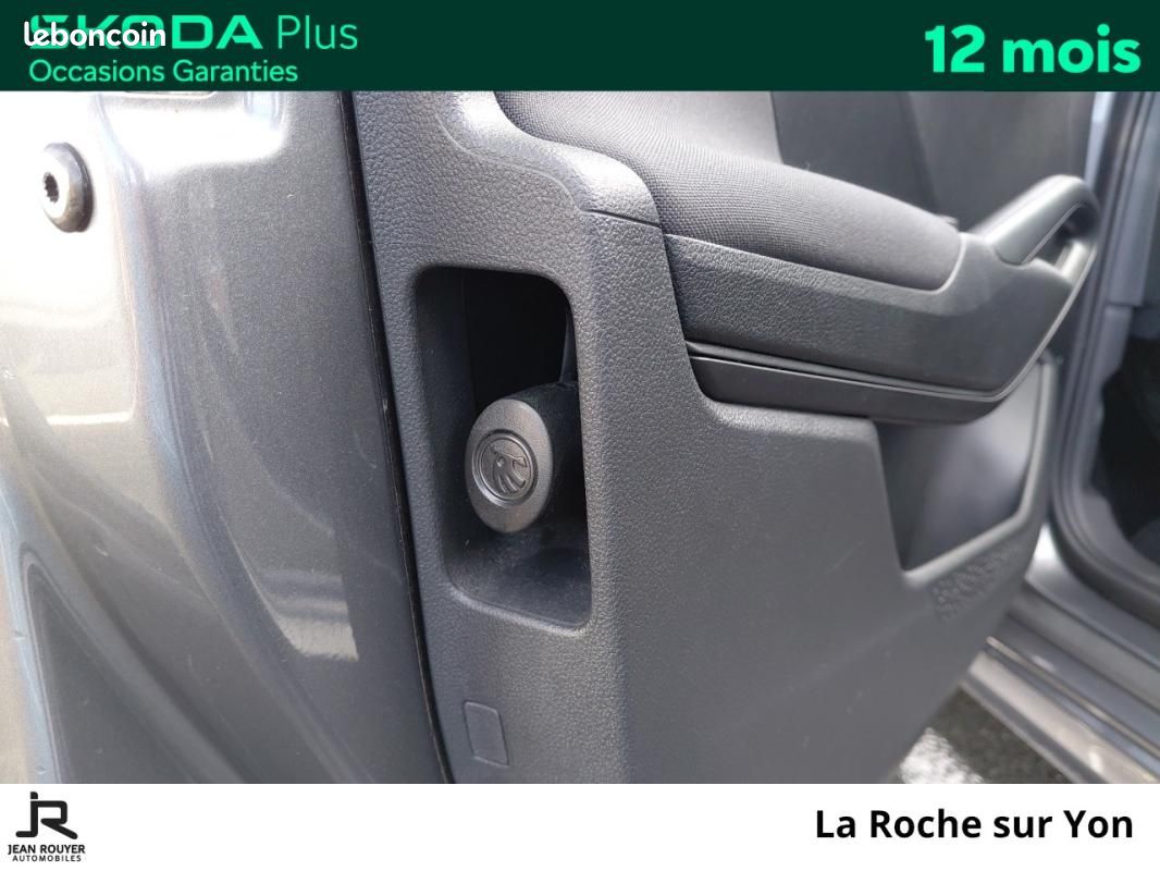 Skoda Fabia 1.0 MPI 80 ch BVM5 Selection (image 20)
