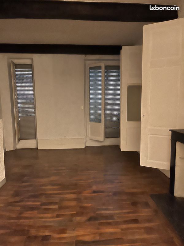Appartement 1 pièce 51 m² · à Grenoble · 51 m² · 130 000 €