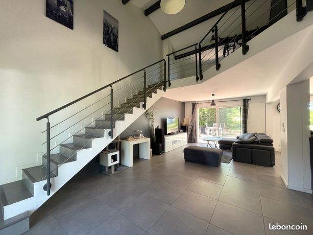 Maison 5 pièces 160 m²